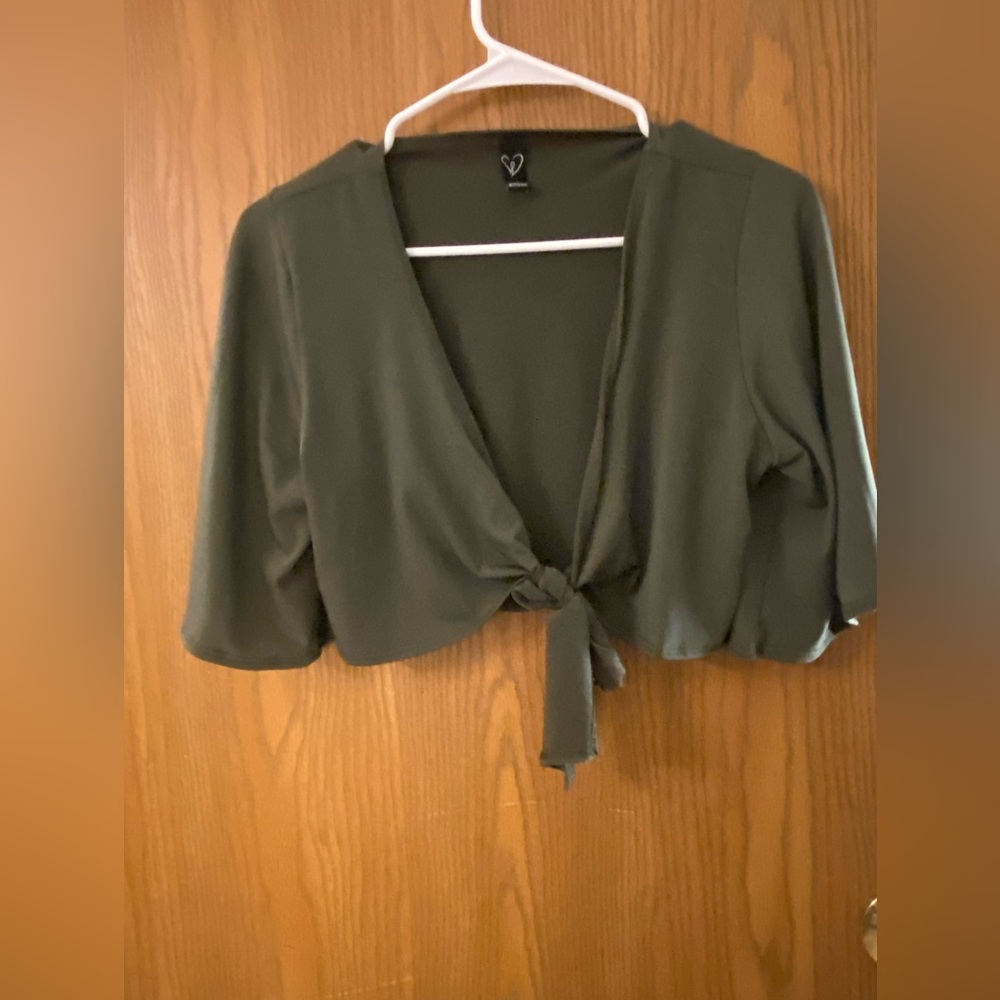 Green Windsor tie front shirt -M